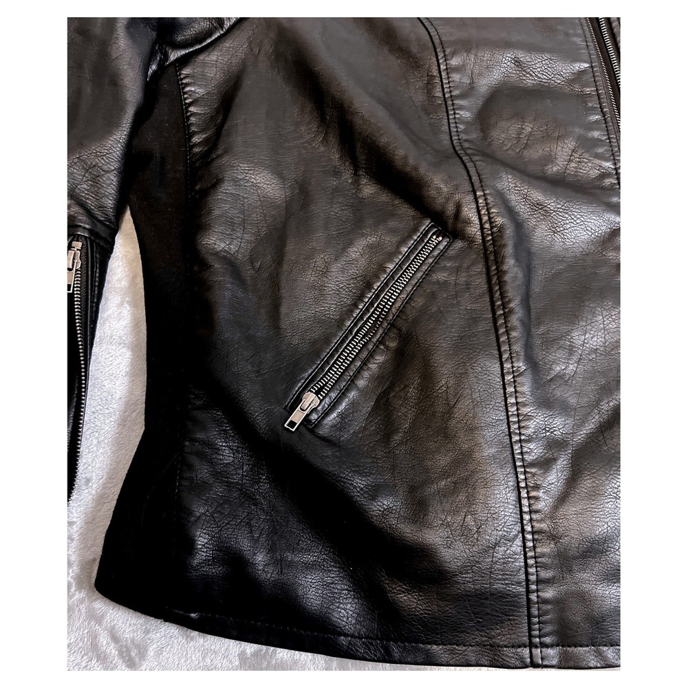 Torrid Black Faux Leather Moto Jacket Plus Size 6 Zip Pocket Minimalist Biker - Picture 7 of 16